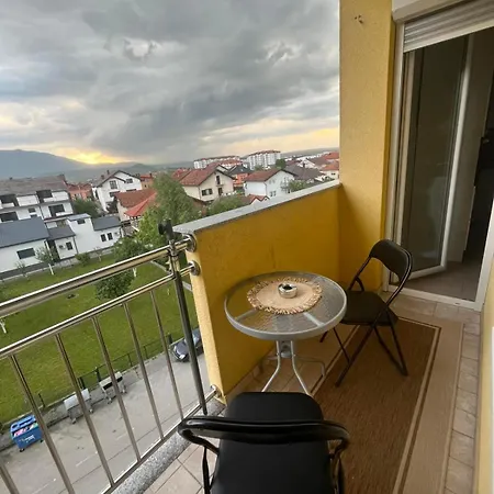 Murtic Apartment *